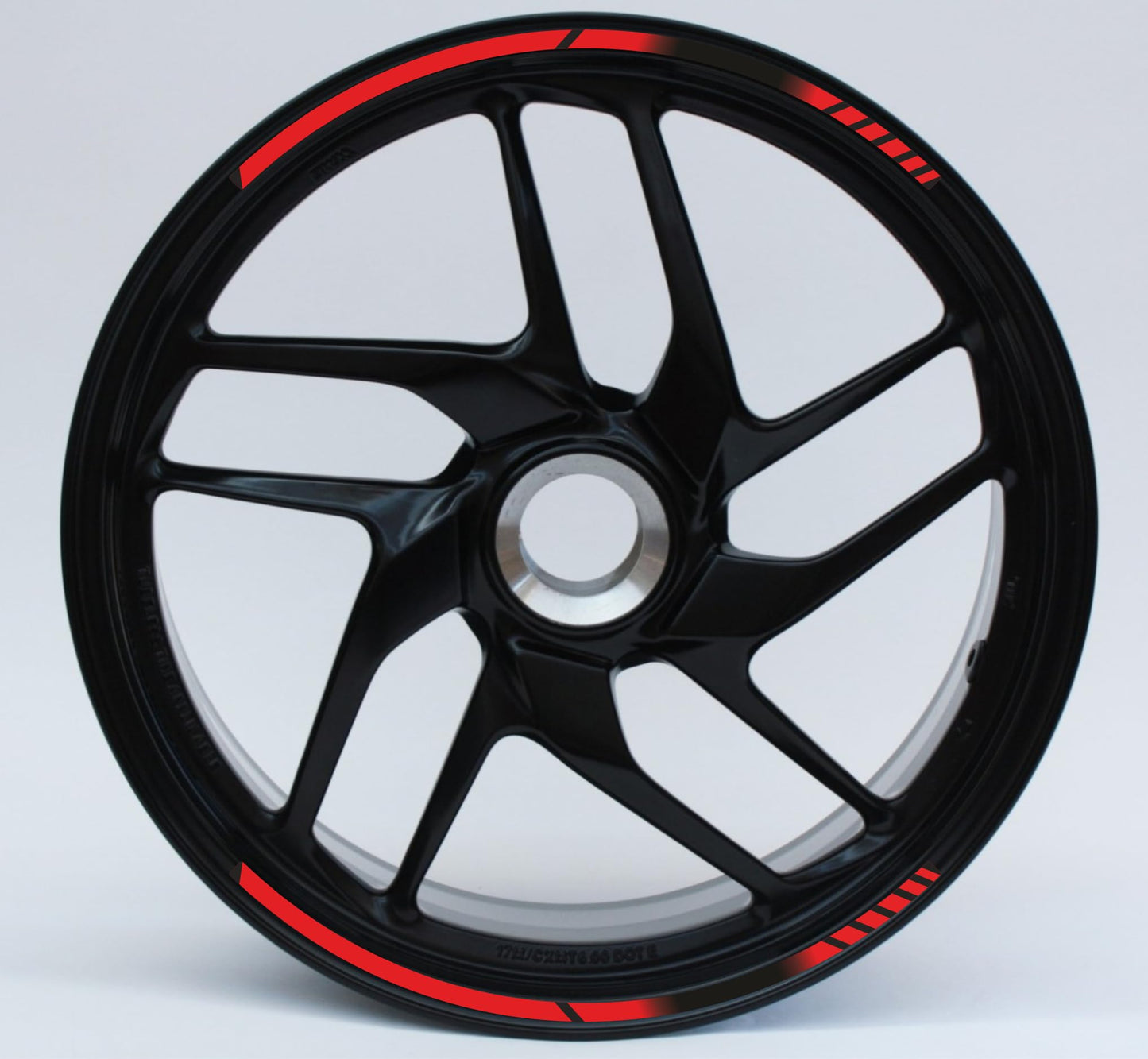 DualColorStampe Strisce Adesive Cerchi Moto 17 Pollici – Set per 2 Ruote – Design Racing Rosso e Nero – Resistenti a Pioggia e Sole – Adesivi Ruote Moto Lucidi – Modello D0134