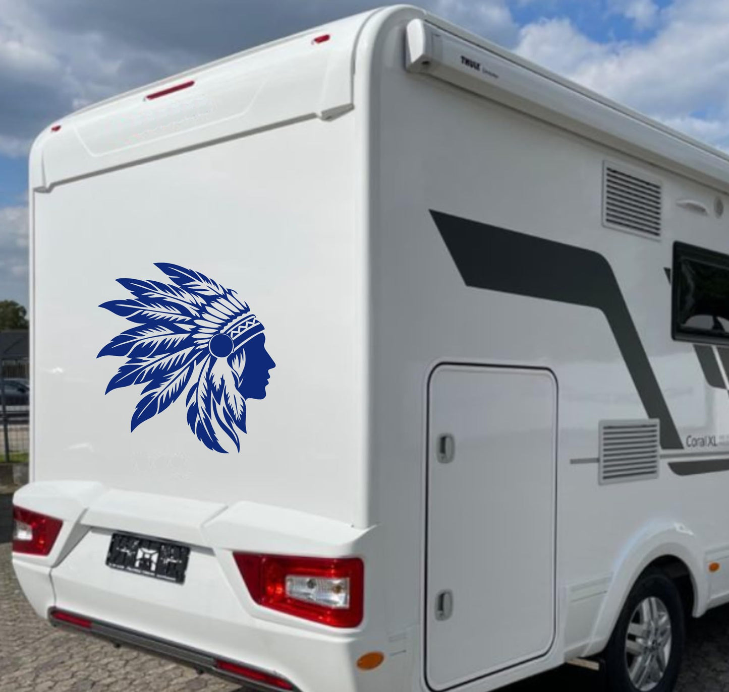 Adesivi stickers camper Indiano con piume frase frasi -caravan roulotte- accessori grafiche fiancata scegli colore cod. 0436 (cm 56 x60)