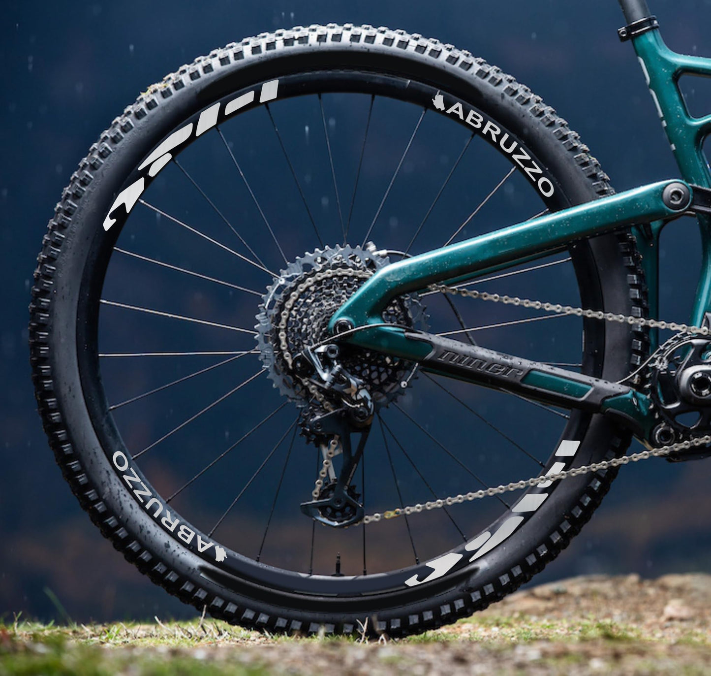 DualColorStampe® Adesivi Cerchi Bici MTB 26'' 27,5'' 28-29'' Pollici | Stickers Ruota Mountain Bike Colorati, Autoadesivi Impermeabili | Cod. B0207