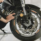 DualColorStampe Strisce Adesive Cerchi Moto 17 Pollici – Set per 2 Ruote – Design Racing Arancione e Nero – Resistenti a Pioggia e Sole – Adesivi Ruote Moto Lucidi – Modello D0136