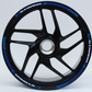 Strisce Adesive Cerchi Moto 17 Pollici – Set per 2 Ruote – Design Racing Bianco Blu e Nero – Resistenti a Pioggia e Sole – Adesivi Ruote Moto Lucidi – Modello D0138