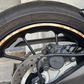 Adesivi Cerchi Moto 17 Pollici – Set 2 Ruote – Design Racing Effetto ruggine  – Resistenti a Sole e Pioggia – Adesivi Lucidi Ruote Moto D0142
