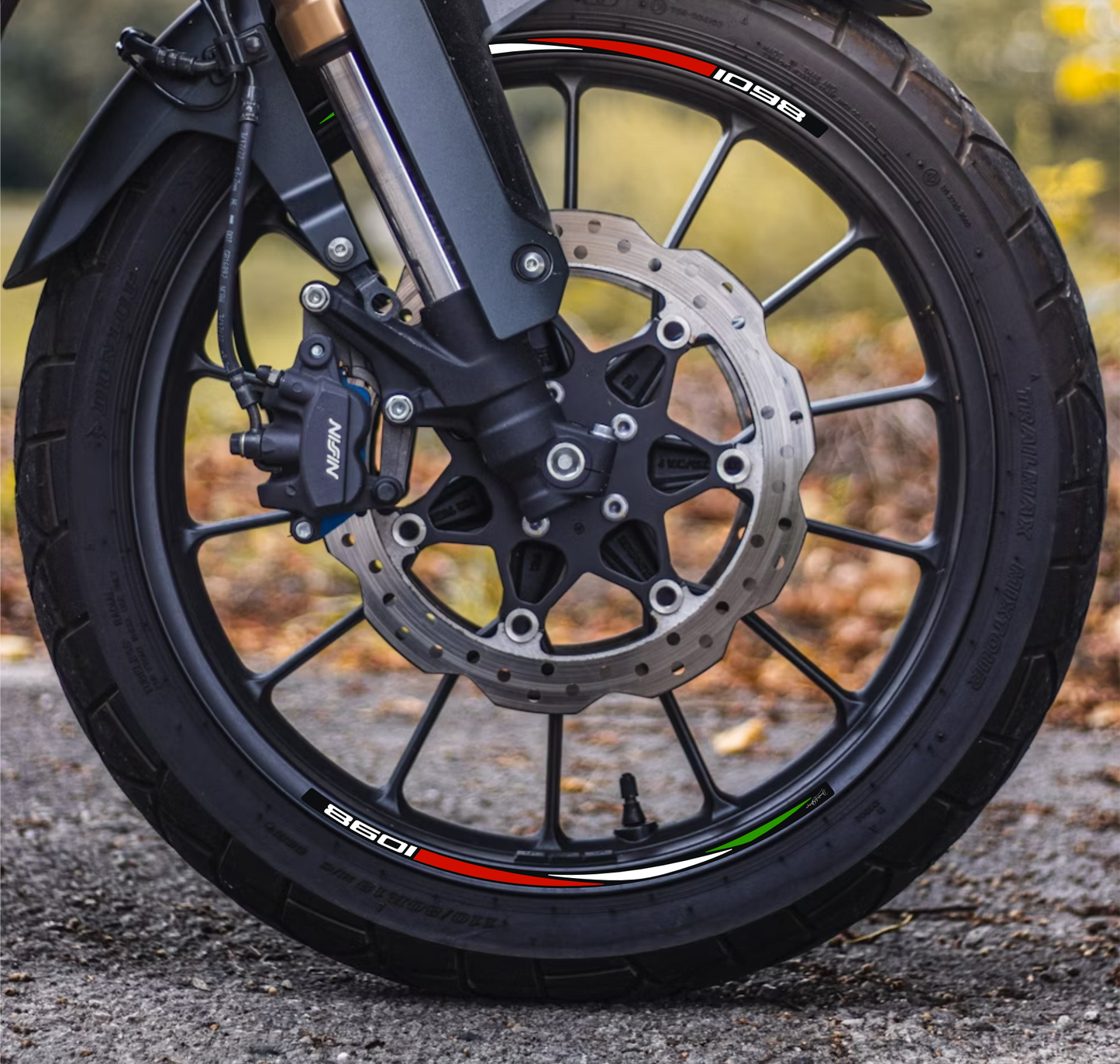 Adesivi Cerchi Moto Stampati – Set 10 Pezzi – Compatibili con Cerchi da 15" a 19" – Design Tricolore Rosso Verde Bianco – Scritta 1098 – Resistenti UV e Lavaggi D0154