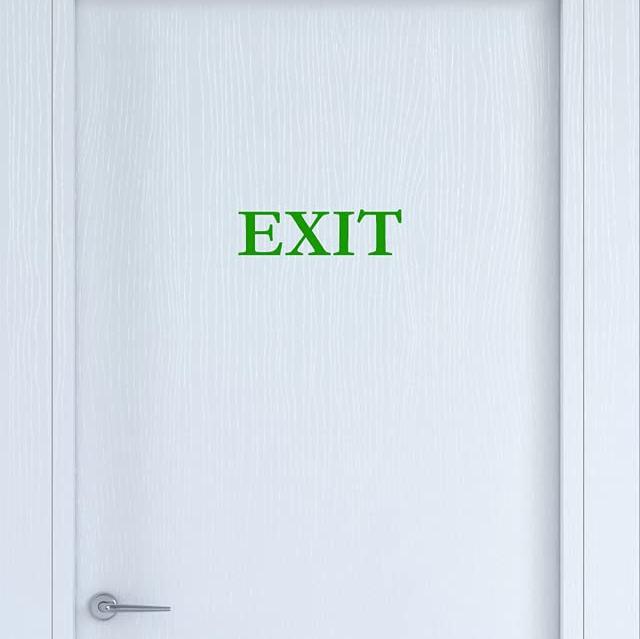 Adesivo EXIT PER PORTA ANTIPANICO stickers uscita di sicurezza COD.I0018 a €13.99 solo da DualColorStampe