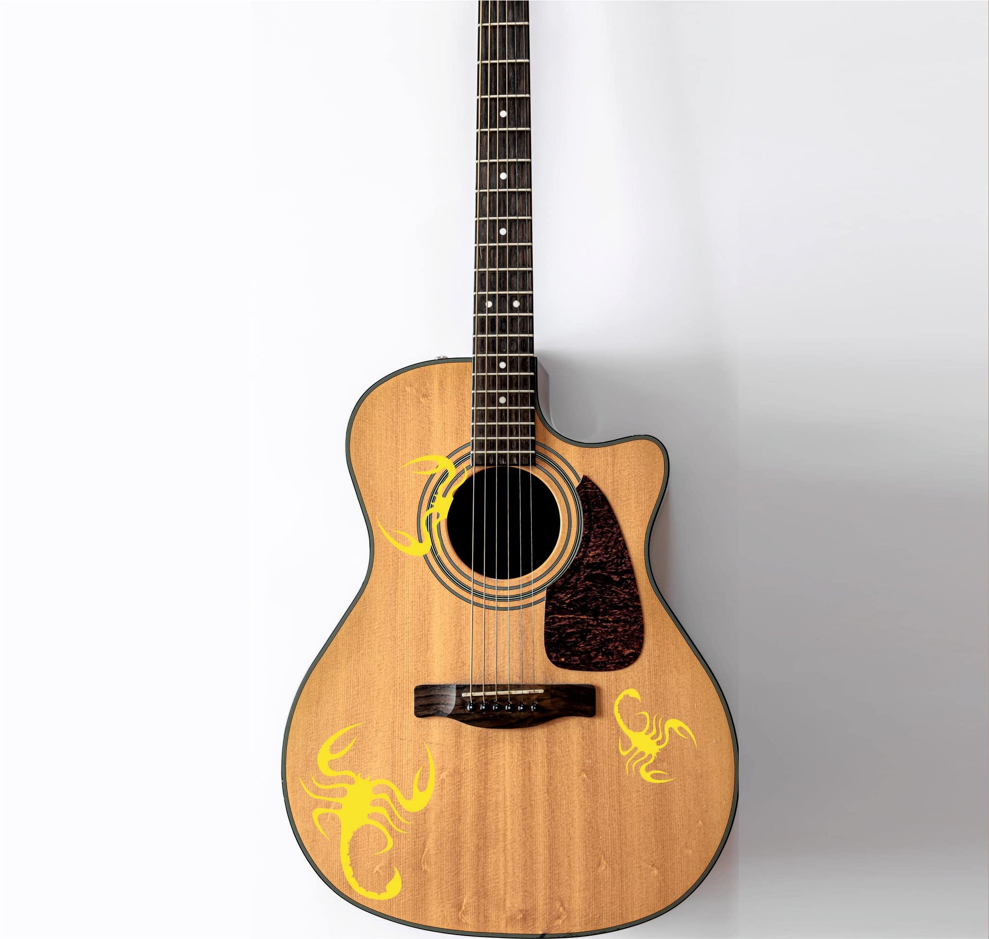 DualColorStampe Adesivi per chitarra classica acustica elettrica basso (kit da 3 pezzi) scorpione accessori per chitarra - X0011 a €17.99 solo da DualColorStampe