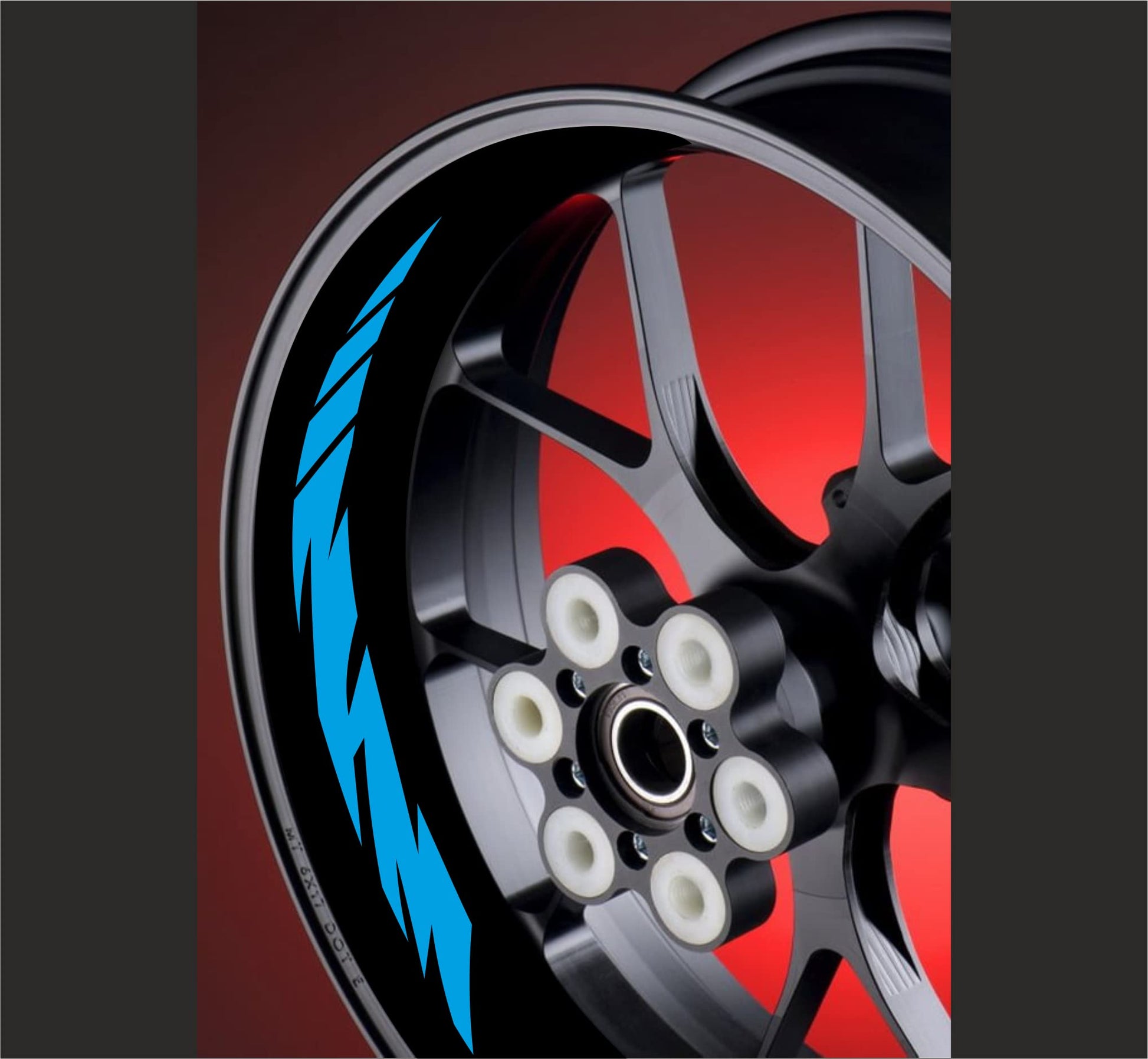 DualColorStampe Adesivi interno cerchi moto 17 POLLICI Compatibili con Ducati Suzuki Kawasaki Honda Triumph cerchi cerchioni gomme strisce COD.D0032 a €9.99 solo da DualColorStampe