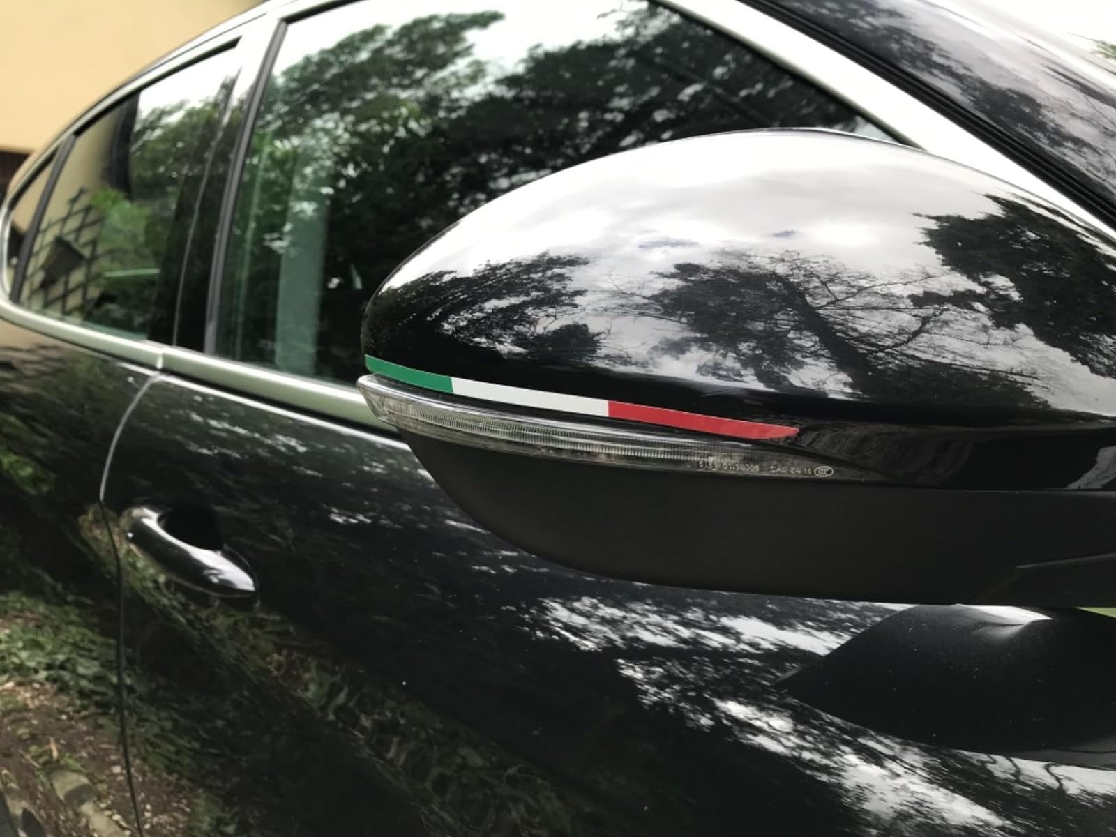 DualColorStampe Adesivi Compatibili con Alfa romeo Giulietta 147 156 159  Mito stickers tricolore per specchietti accessori auto 0192